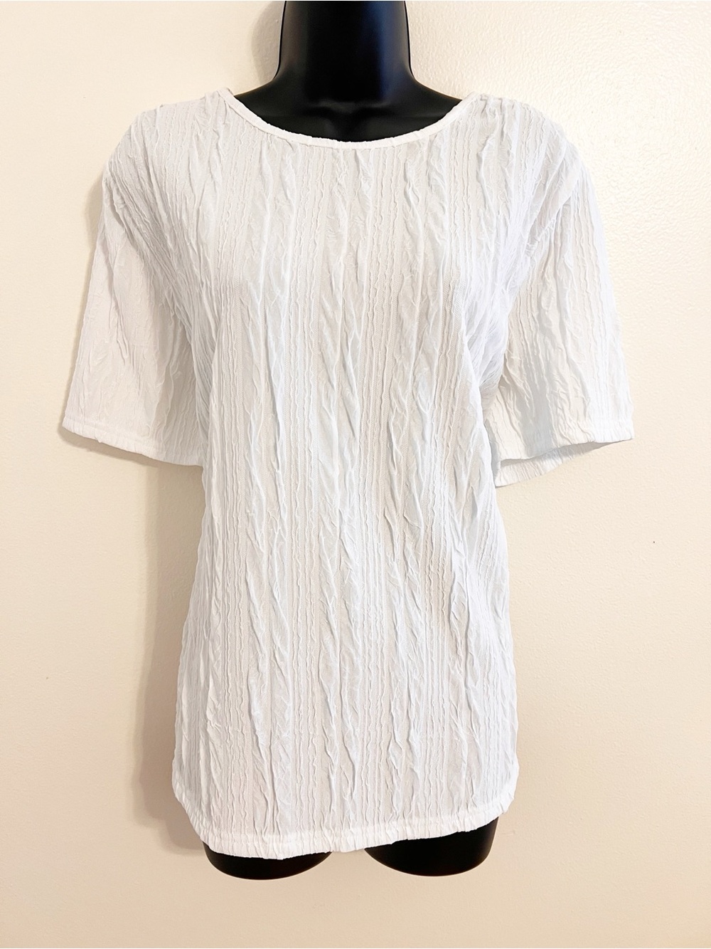 SHEIN White Ruffle Texture Blouse